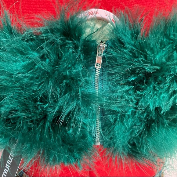 PrettyLittleThing Green Feather Bandeau Top, Zipper Closure, Cropped (US 6) - Picture 4 of 11